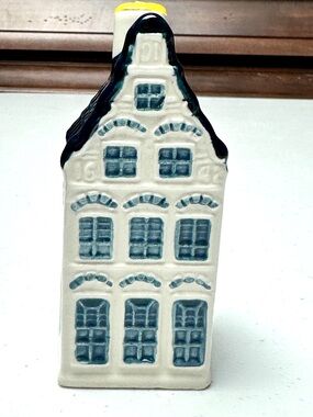 KLM #17 Blue Delft House BOLS Sealed Empty Vintage Rare